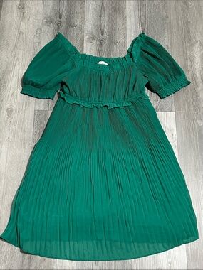Beyond Words pleated off the shoulder midi dress /Size S